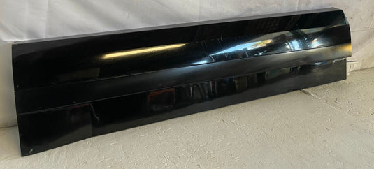 24-26 HYUNDAI SANTA FE FRONT RIGHT PASSENGER SIDE DOOR LOWER MOLDING 