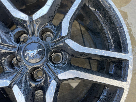 FORD MUSTANG 18x8 10 5 SPLIT SPOKE ALLOY WHEEL RIM W/O TIRE ONLY 1 18-23 #113574