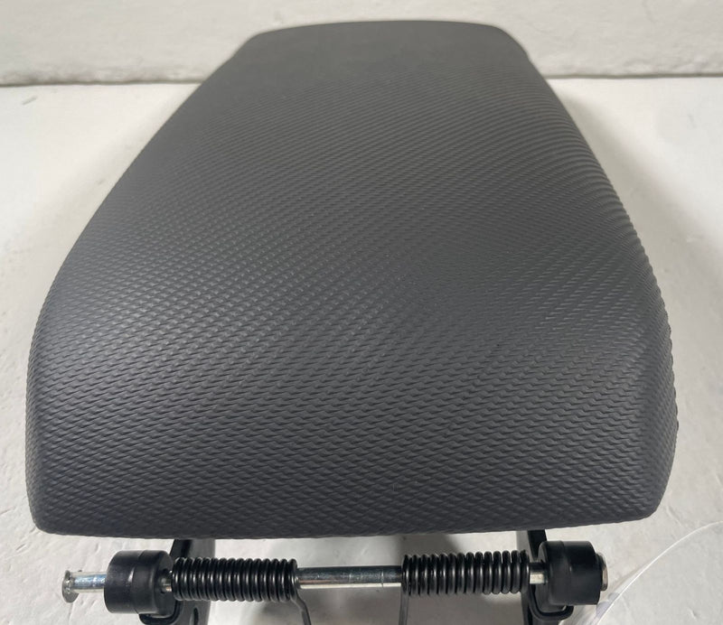Load image into Gallery viewer, 2025-2026 CHEVROLET EQUINOX CENTER CONSOLE ARM REST LID COVER BLACK 1.5L #112427
