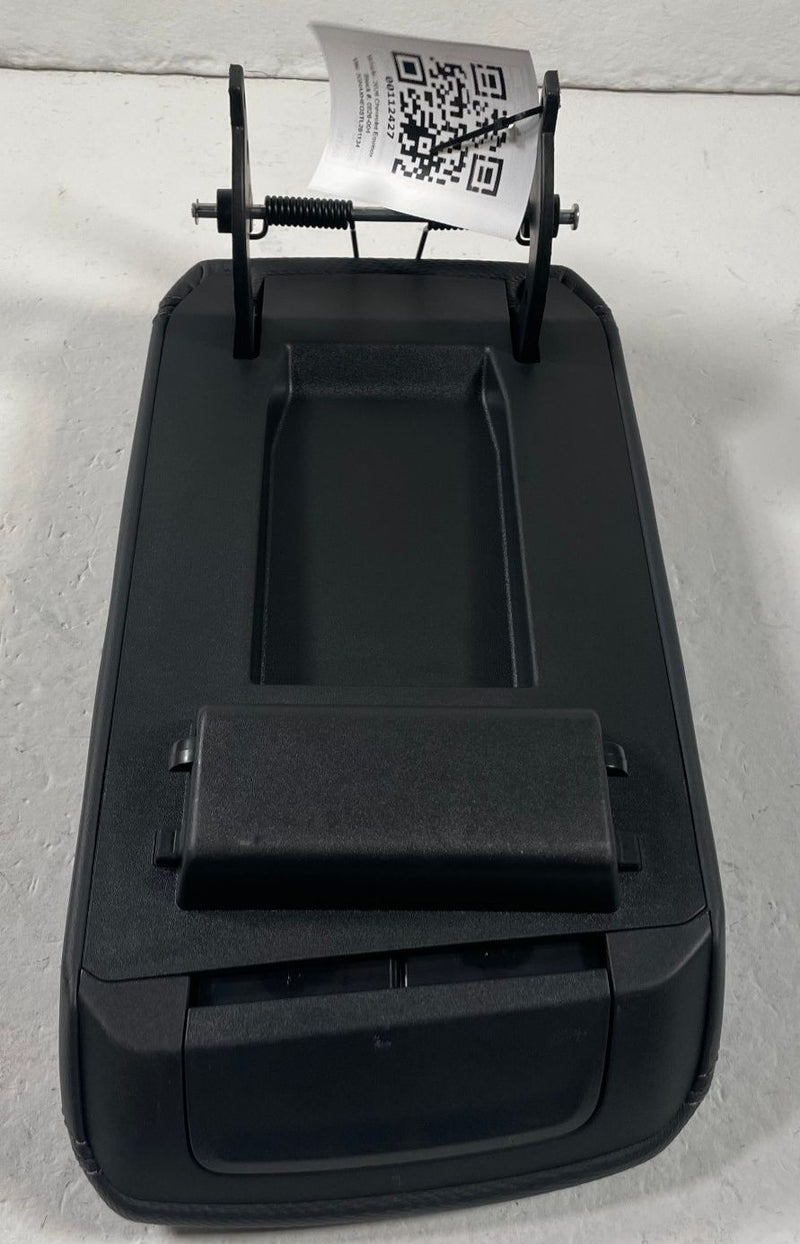 Load image into Gallery viewer, 2025-2026 CHEVROLET EQUINOX CENTER CONSOLE ARM REST LID COVER BLACK 1.5L #112427
