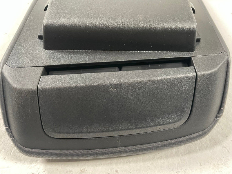 Load image into Gallery viewer, 2025-2026 CHEVROLET EQUINOX CENTER CONSOLE ARM REST LID COVER BLACK 1.5L #112427
