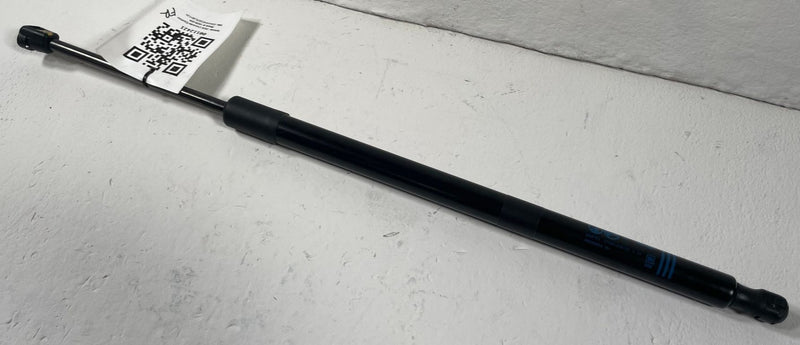 Load image into Gallery viewer, 25-26 CHEVROLET EQUINOX FRONT RIGHT HOOD LIFT CYLINDER SUPPORT STRUT 1.5L 112421
