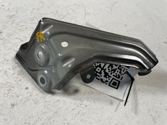 2018 - 2025 BMW X3 X4 G01 FRONT RIGHT SIDE LOWER FENDER SUPPORT BRACKET