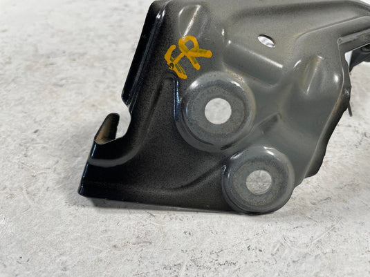 2018 - 2025 BMW X3 X4 G01 FRONT RIGHT SIDE LOWER FENDER SUPPORT BRACKET