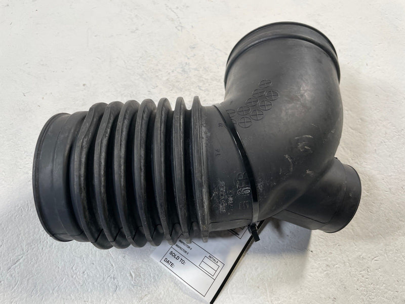 Load image into Gallery viewer, 23-26 HONDA PILOT PASSPORT AIR CLEANER INTAKE INLET DUCT TUBE HOSE 3.5L # 109682
