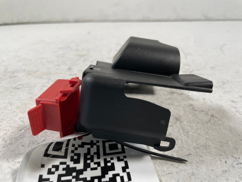 Load image into Gallery viewer, 2018-2026 BMW X3 X4 FUSE RELAY BATTERY JUNCTION BOX BLOCK UPPER COVER # 108226
