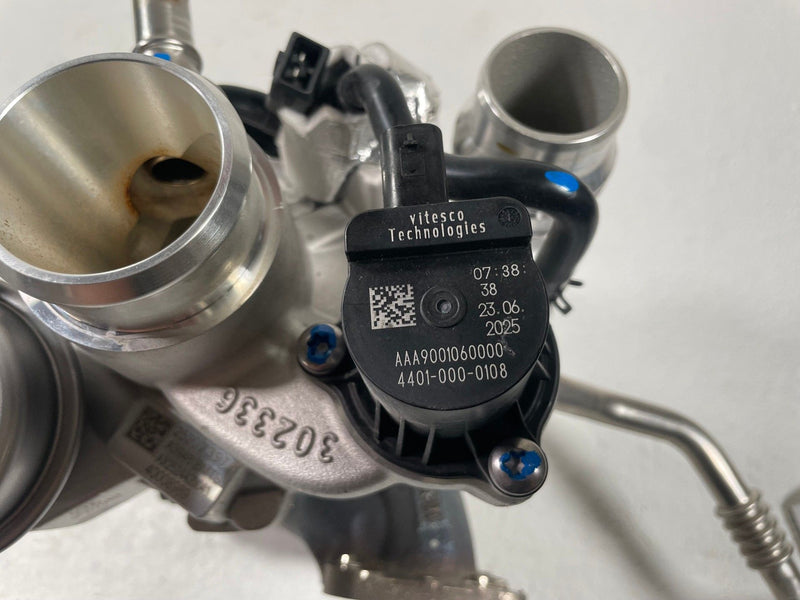 Load image into Gallery viewer, 25-26 CHEVROLET EQUINOX ENGINE MOTOR TURBOCHARGER ASSEMBLY 1.5L 5K MILES #112439

