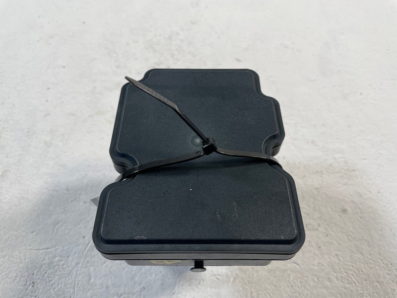 Load image into Gallery viewer, 2023-2024 HONDA PILOT AWD ABS ANTI LOCK BRAKE PUMP MODULE 57100-T90-A01 # 109634
