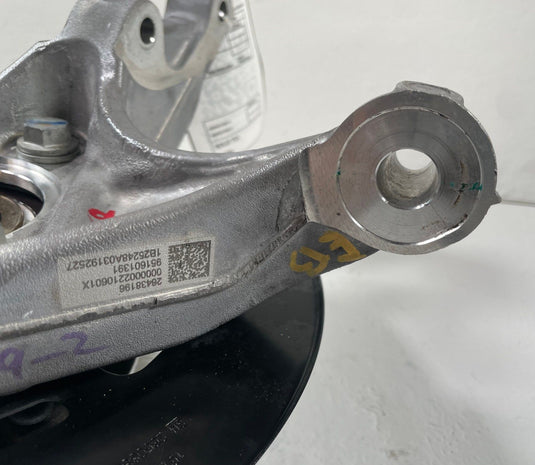 25-26 CHEVROLET EQUINOX FRONT RIGHT SPINDLE KNUCKLE W/ BEARING HUB 1.5L