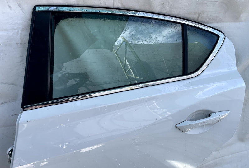 Load image into Gallery viewer, ACURA ILX REAR LEFT DRIVER SIDE DOOR ASSEMBLY WHITE (NH883P) 2016-2022 # 113685
