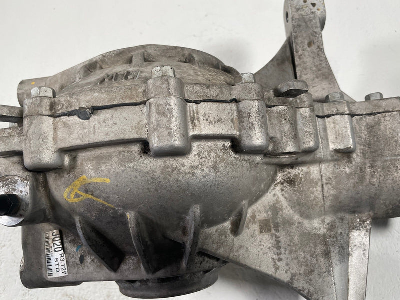 Load image into Gallery viewer, 2019 - 2023 GENESIS G70 RWD REAR AXLE DIFFERENTIAL CARRIER ASSEMBLY 2.0L #110990

