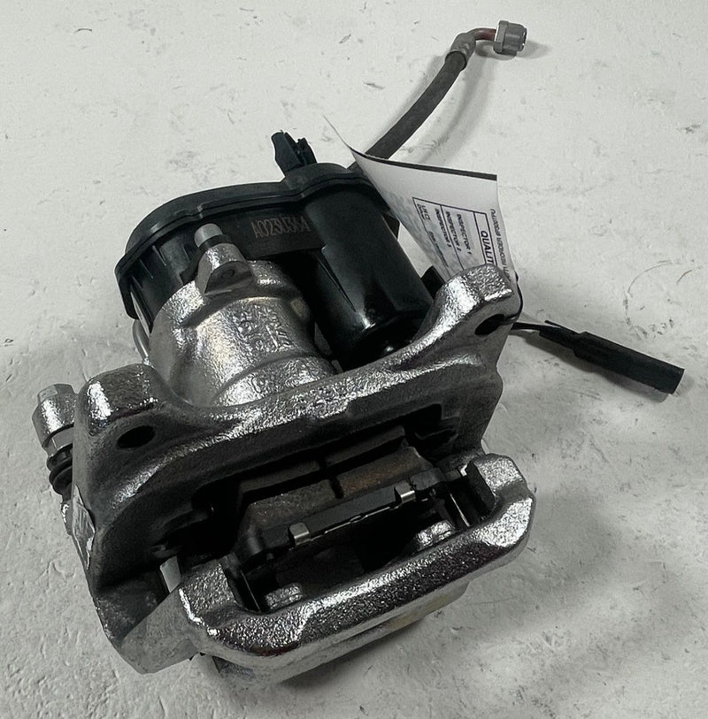 Load image into Gallery viewer, 2025-2026 CHEVROLET EQUINOX REAR RIGHT PASSENGER SIDE BRAKE CALIPER 1.5L #112400
