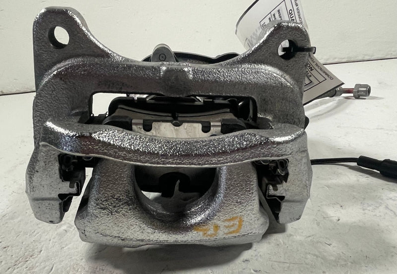 Load image into Gallery viewer, 2025-2026 CHEVROLET EQUINOX REAR RIGHT PASSENGER SIDE BRAKE CALIPER 1.5L #112400
