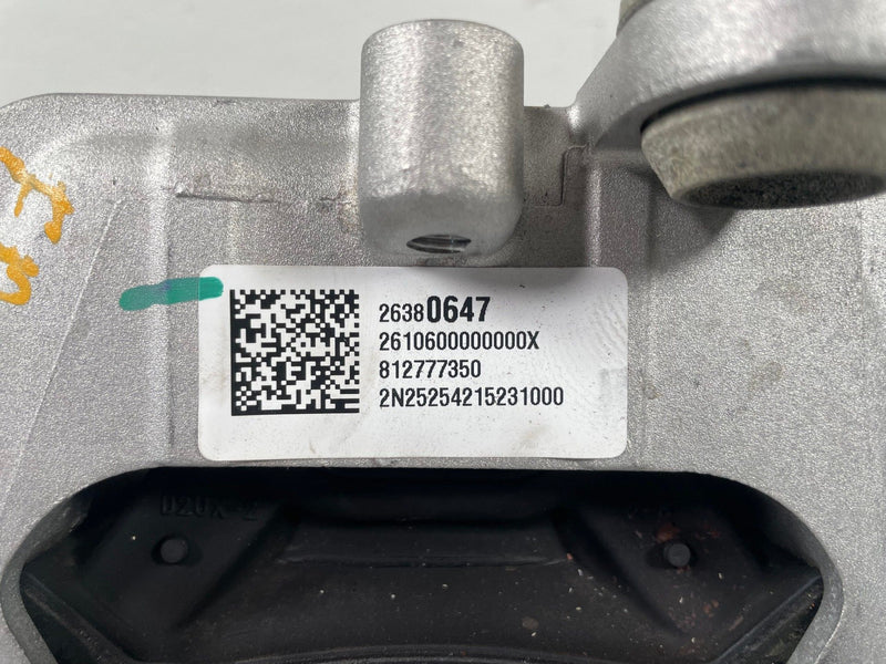 Load image into Gallery viewer, 25-26 CHEVROLET EQUINOX FRONT RIGHT ENGINE MOTOR MOUNT SUPPORT BRACKET #112423
