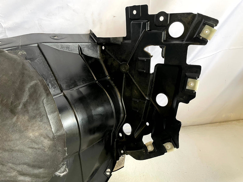Load image into Gallery viewer, 2021-2022 NISSAN ROGUE FRONT RIGHT SIDE INNER FENDER LINER SPLASH SHIELD #106831
