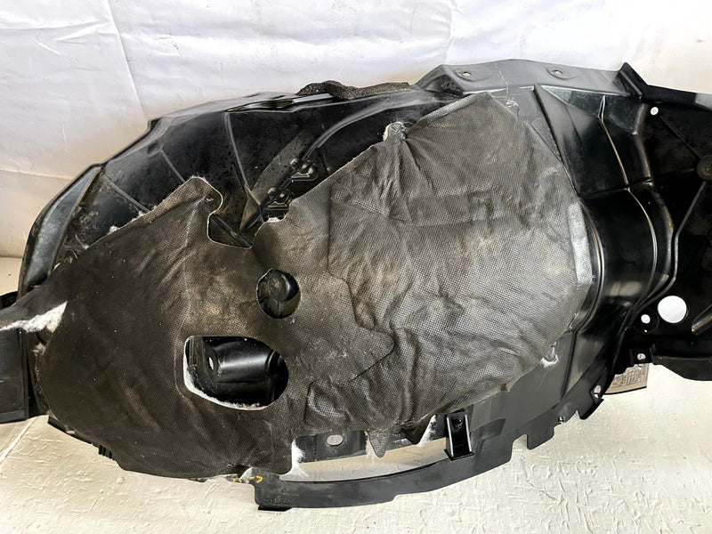 Load image into Gallery viewer, 2021-2022 NISSAN ROGUE FRONT RIGHT SIDE INNER FENDER LINER SPLASH SHIELD #106831
