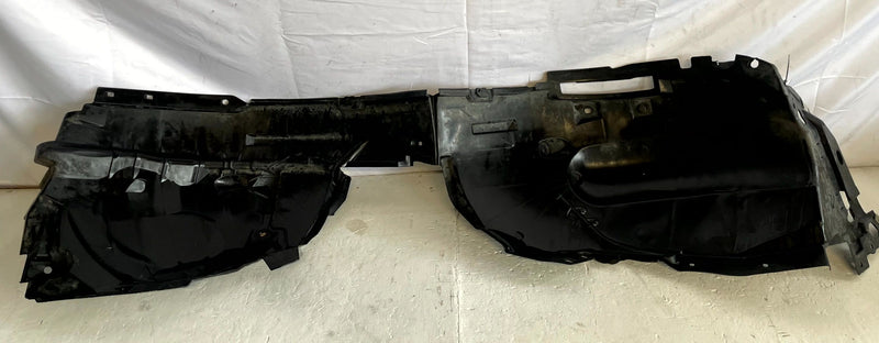 Load image into Gallery viewer, 2021-2022 NISSAN ROGUE FRONT RIGHT SIDE INNER FENDER LINER SPLASH SHIELD #106831
