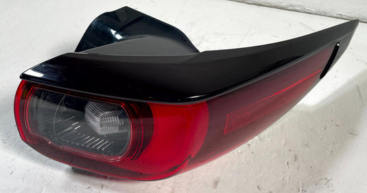 2022-2025 MAZDA CX-5 REAR RIGHT SIDE QUARTER OUTER LED TAIL LIGHT LAMP