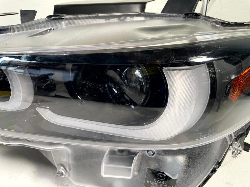 Load image into Gallery viewer, 2022 - 2025 MAZDA CX-5 FRONT LEFT SIDE LED HEADLIGHT HEAD LIGHT LAMP # 113777
