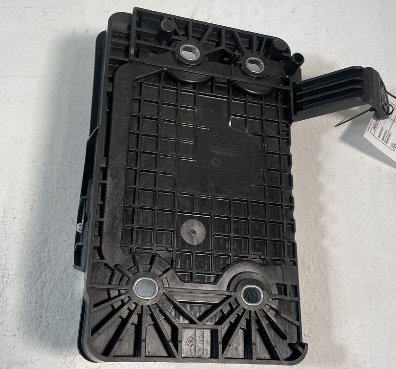 Load image into Gallery viewer, 2021 NISSAN ROGUE BATTERY TRAY HOLDER SUPPORT MOUNT BRACKET 2.5L # 106868
