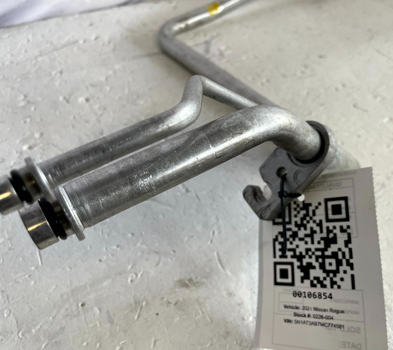 Load image into Gallery viewer, 2021 NISSAN ROGUE AC AIR CONDITIONING HEAT EXCHANGER HOSE TUBE PIPE # 106854
