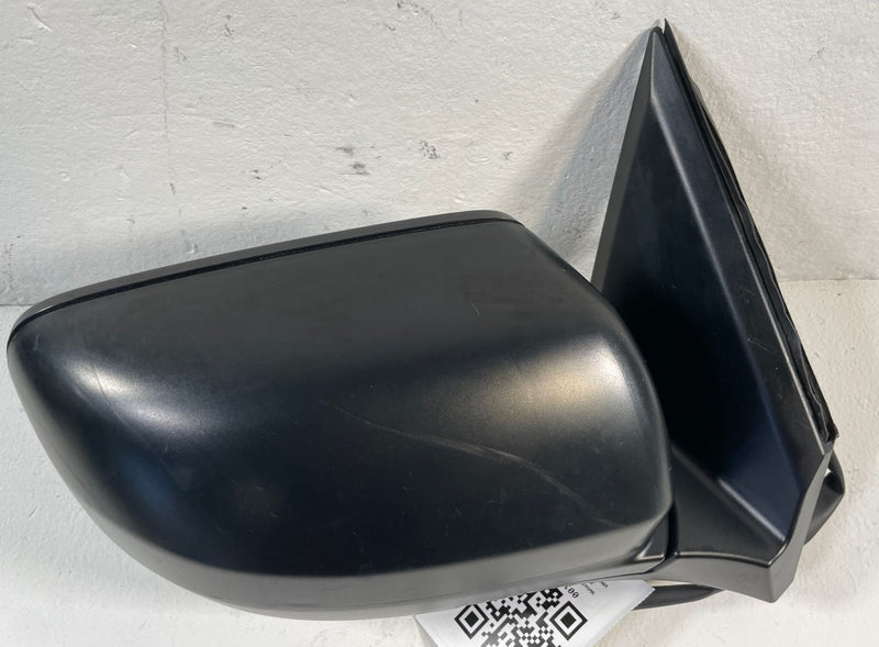 Load image into Gallery viewer, 2023-2025 HONDA PILOT FRONT RIGHT SIDE VIEW DOOR MIRROR W/O CAMERA BLACK #109679
