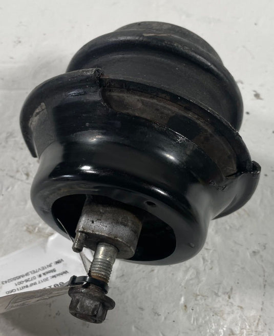 2017-2022 INFINITI Q60 FRONT LH OR RH SIDE ENGINE MOTOR MOUNT INSULATOR