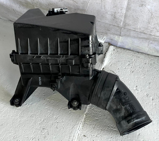 2016 - 2022 ACURA ILX ENGINE AIR INTAKE CLEANER FILTER HOUSING BOX 2.4L