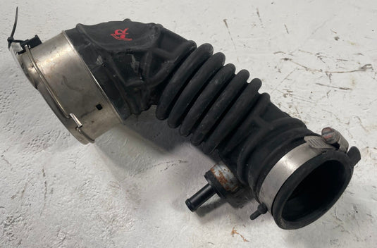 17-22 INFINITI Q60 FRONT RIGHT AIR INTAKE RESONATOR DUCT HOSE TUBE 3.0L