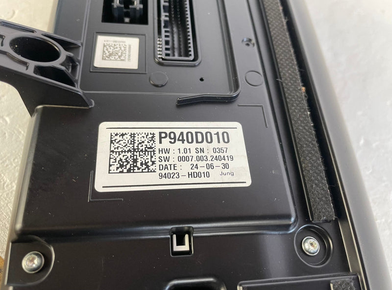 Load image into Gallery viewer, 2025 HYUNDAI TUCSON INSTRUMENT CLUSTER SPEEDOMETER 94023-HD010 #108783

