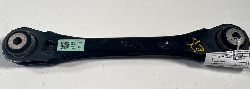 Load image into Gallery viewer, 2019-26 GENESIS G70 REAR RIGHT PASSENGER SIDE REARWARD UPPER CONTROL ARM #113876
