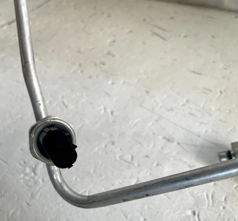 Load image into Gallery viewer, 2019-2022 ACURA ILX AC AIR CONDITIONING HEAT EXCHANGER LINE TUBE PIPE # 113668
