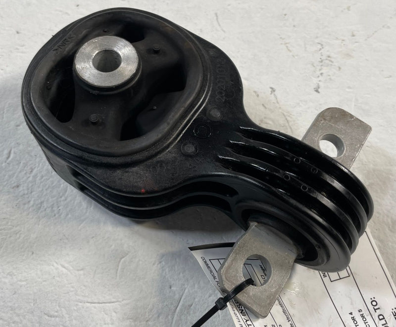 Load image into Gallery viewer, 2019-2025 ACURA RDX UPPER ENGINE FRAME MOUNT SUPPORT BRACKET TORQUE ROD # 109736
