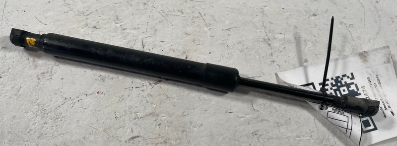 Load image into Gallery viewer, 17-22 INFINITI Q60 LH &amp; RH TRUNK DECK LID LIFT SUPPORT CYLINDER STRUT # 112474
