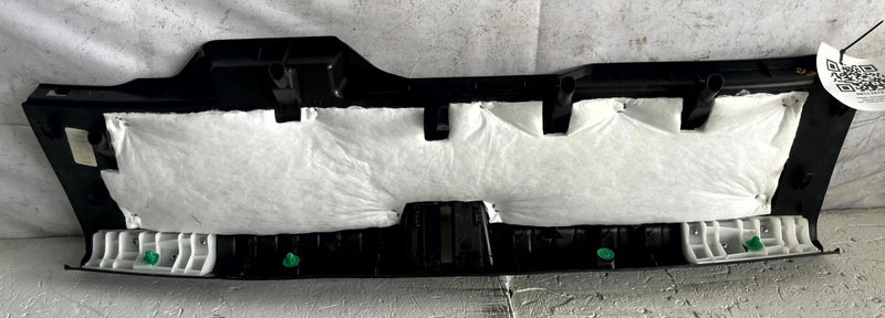 Load image into Gallery viewer, 2016-2022 ACURA ILX REAR TRUNK LATCH SILL SCUFF PLATE TRIM COVER PANEL # 113676
