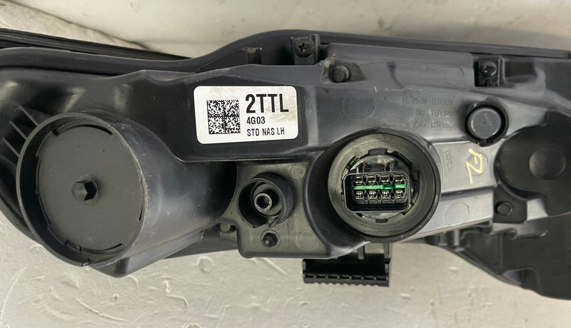 Load image into Gallery viewer, 2025 HYUNDAI TUCSON FRONT LEFT DAYTIME RUNNING UPPER LIGHT LAMP LED #108786
