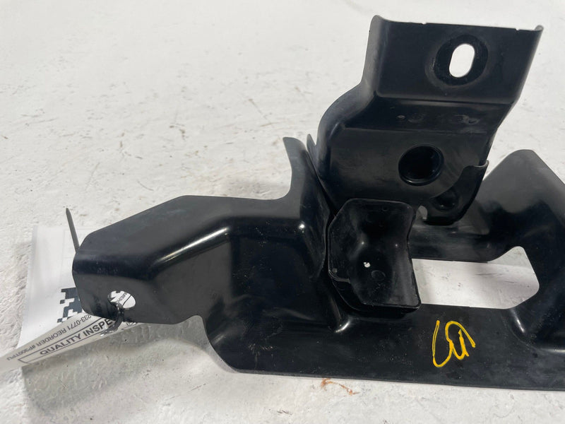 Load image into Gallery viewer, 2017-2022 INFINITI Q60 RADIATOR SUPPORT HOOD LATCH CENTER MOUNT BRACKET # 112465
