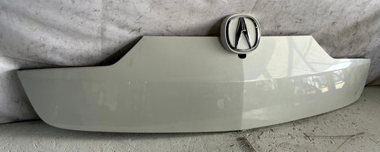 2019 - 2020 ACURA ILX DECK TRUNK LID MOLDING COVER 74895-T3R-A0 WHITE