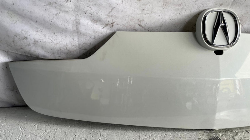 Load image into Gallery viewer, 2019 - 2020 ACURA ILX DECK TRUNK LID MOLDING COVER 74895-T3R-A0 WHITE # 113671
