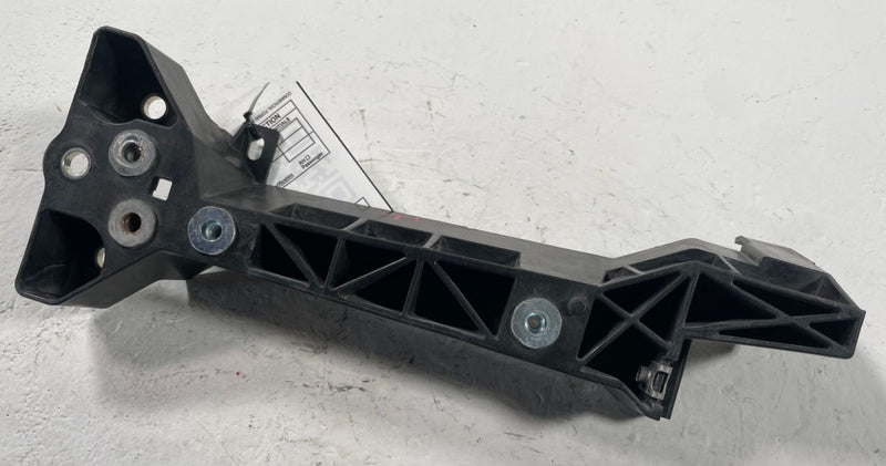 Load image into Gallery viewer, 2017-2022 INFINITI Q60 FRONT LEFT RADIATOR SUPPORT HEADLIGHT BRACKET # 112484
