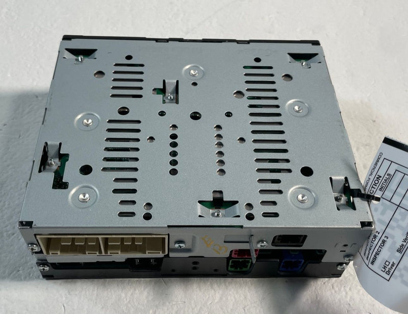 Load image into Gallery viewer, 2024-2025 HYUNDAI SANTA FE DASHBOARD RADIO AUDIO CONTROL MODULE UNIT # 106922
