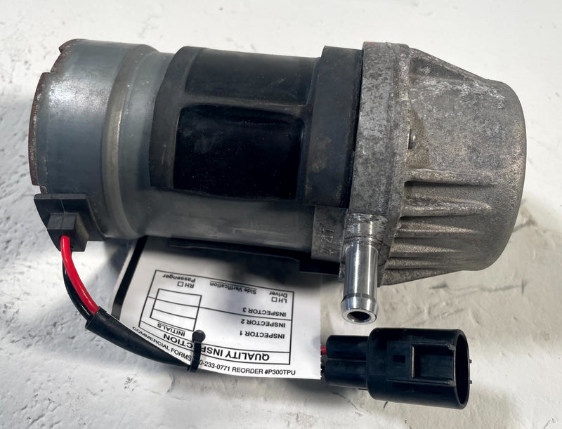 Load image into Gallery viewer, 2019-2023 GENESIS G70 POWER BRAKE BOOSTER VACUUM PUMP 59220-J5000 2.0L# 113846
