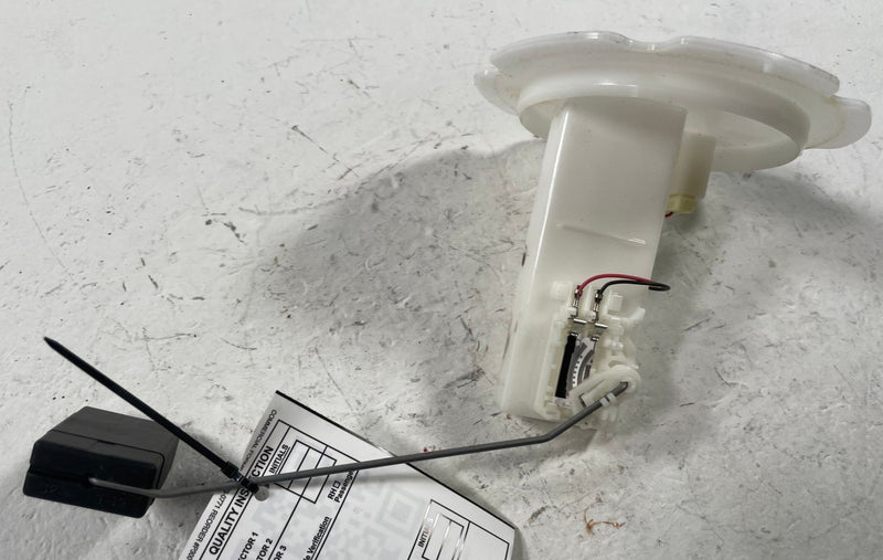 Load image into Gallery viewer, 2016-2024 INFINITI Q50, 17-22 Q60 FUEL GAS TANK PUMP LEVEL SENDING UNIT # 112464

