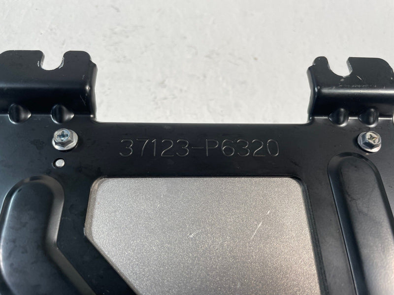 Load image into Gallery viewer, 2024 - 2025 HYUNDAI SANTA FE LITHIUM ION BATTERY CONTROL MODULE UNIT # 106902
