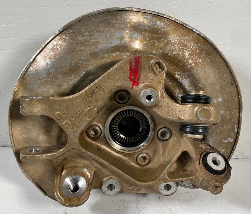 Load image into Gallery viewer, 2018 - 2024 BMW X3 G01 REAR RIGHT PASSENGER SIDE SPINDLE KNUCKLE HUB # 108307
