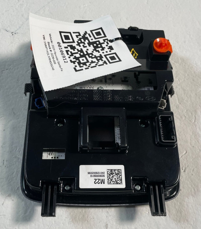 Load image into Gallery viewer, 2024-2025 HYUNDAI SANTA FE FRONT ROOF OVERHEAD CONSOLE DOME LIGHT LAMP #106912
