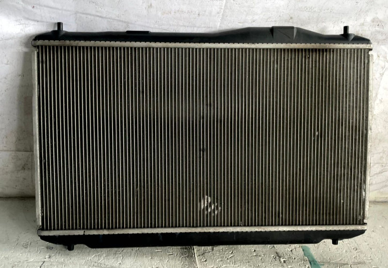 Load image into Gallery viewer, 16-22 ACURA ILX ENGINE COOLANT COOLING RADIATOR ASSEMBLY 19010-R4H-A02 # 113673
