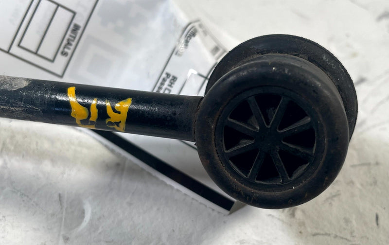 Load image into Gallery viewer, 2019-2026 GENESIS G70 REAR RIGHT STABILIZER ANTI ROLL SWAY BAR END LINK # 113873

