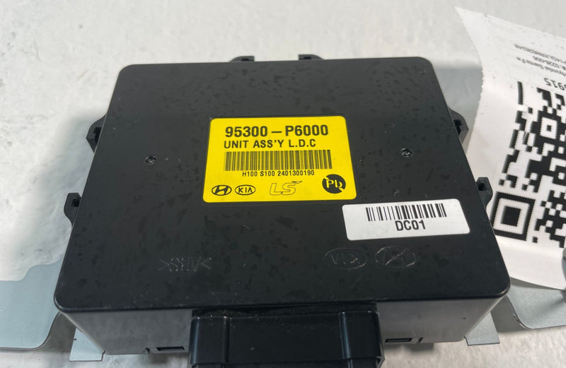 Load image into Gallery viewer, 2024 - 2025 HYUNDAI SANTA FE LDC HYBRID CONVERTER CONTROL MODULE UNIT # 106915
