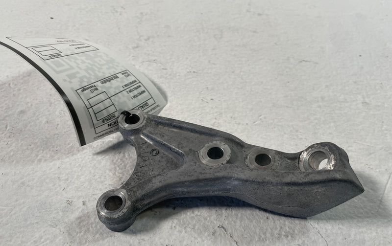 Load image into Gallery viewer, 23-25 HONDA PILOT AWD TRANSMISSION TRANSFER CASE MOUNT SUPPORT BRACKET # 105796
